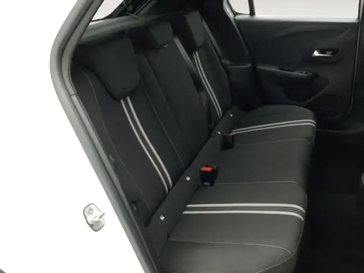 Opel Corsa 2023, foto 10