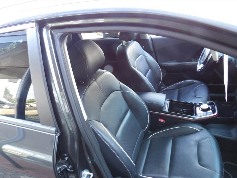 Kia e-Niro 64kWh 204pk Automaat ExecutiveLine luxe Org. Ned. — photo 44