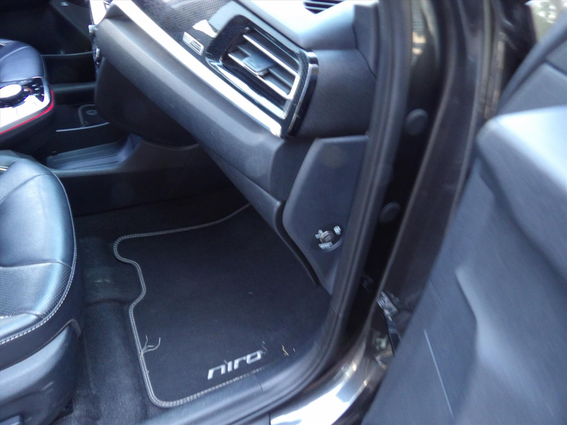 Kia e-Niro 64kWh 204pk Automaat ExecutiveLine luxe Org. Ned. — photo 42