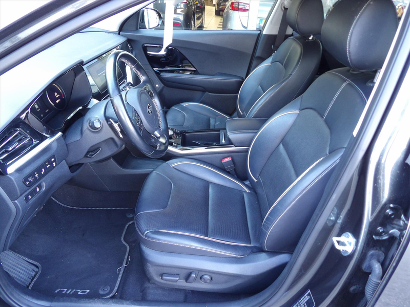 Kia e-Niro 64kWh 204pk Automaat ExecutiveLine luxe Org. Ned. — photo 49