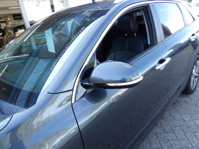 Kia e-Niro 64kWh 204pk Automaat ExecutiveLine luxe Org. Ned. — photo 14