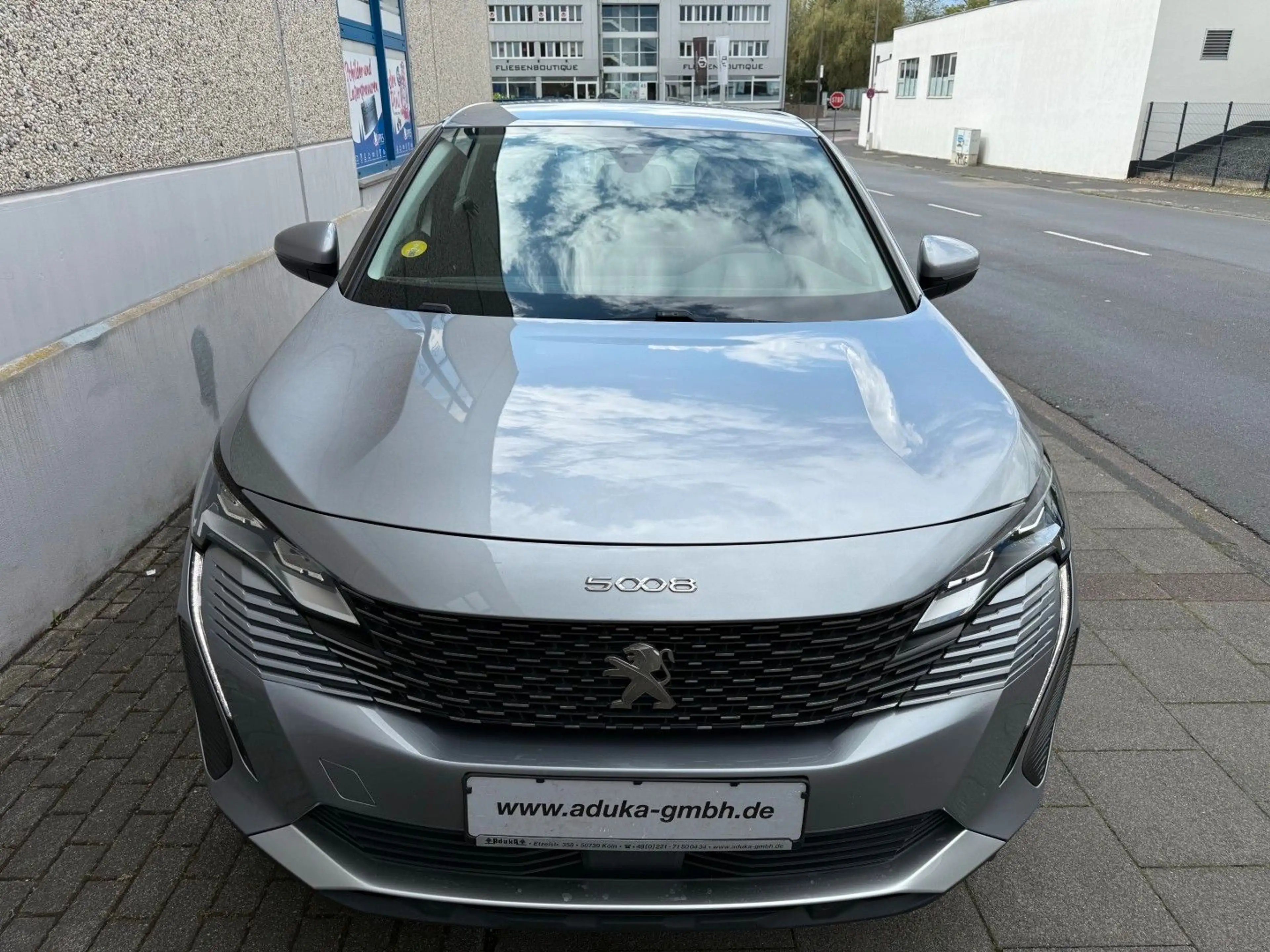 Peugeot 5008 BlueHDi 130 Active Pack 7 Sitze AHK LED Nav — photo 5