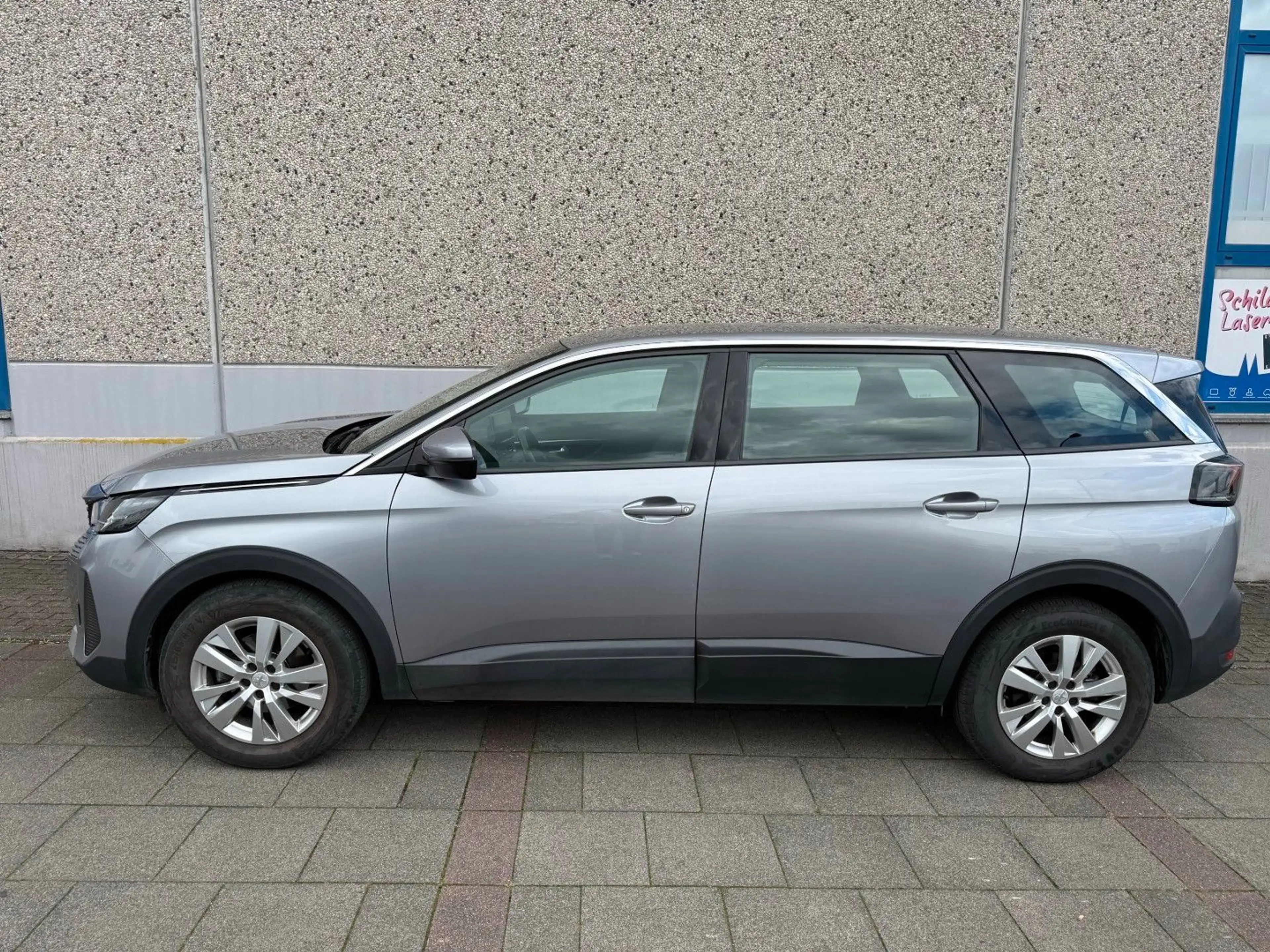 Peugeot 5008 BlueHDi 130 Active Pack 7 Sitze AHK LED Nav — photo 12
