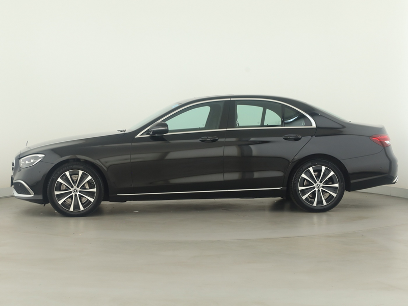 Mercedes-Benz E 400 d 4M AHK*Distronic*S-Dach*Leder*PTS*Kamera — photo 7