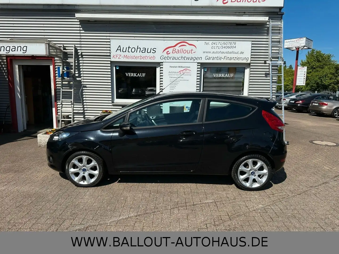 Ford Fiesta Champions*2.HAND*KLIMA*SHZ*TÜV/AU NEU*EU5 Schwarz - 1