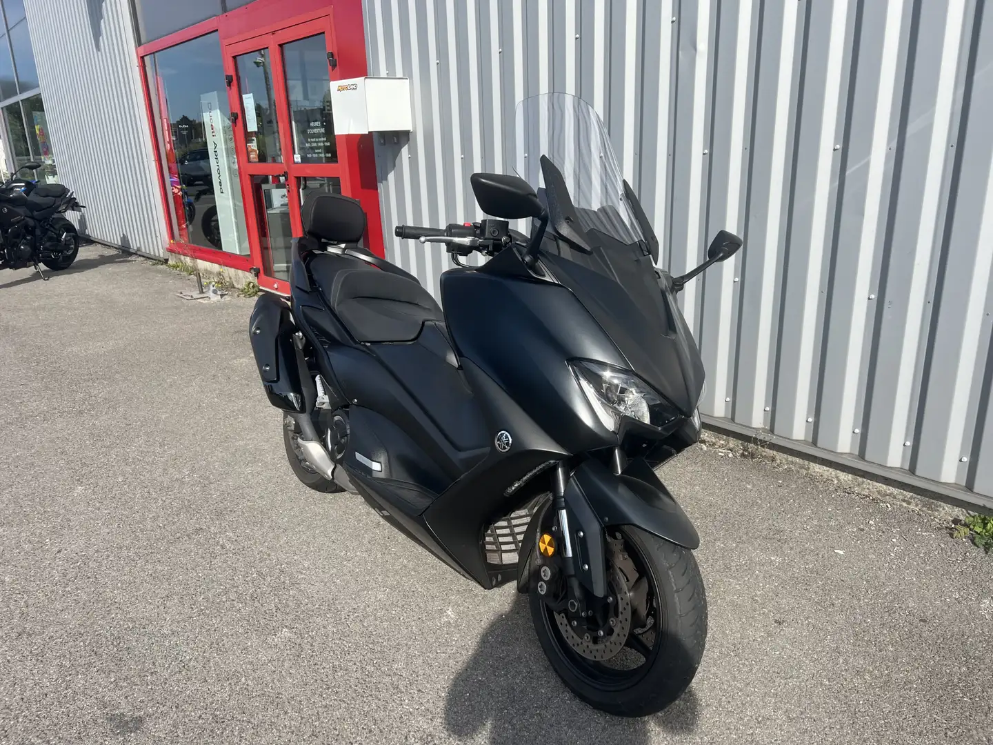 Yamaha TMAX 560 - 2