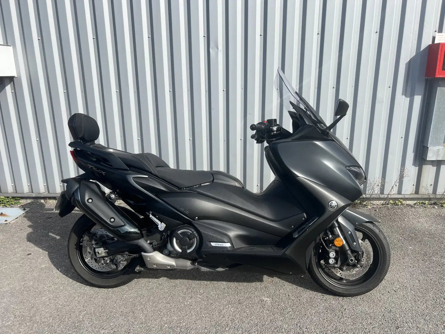 Yamaha TMAX 560 - 1