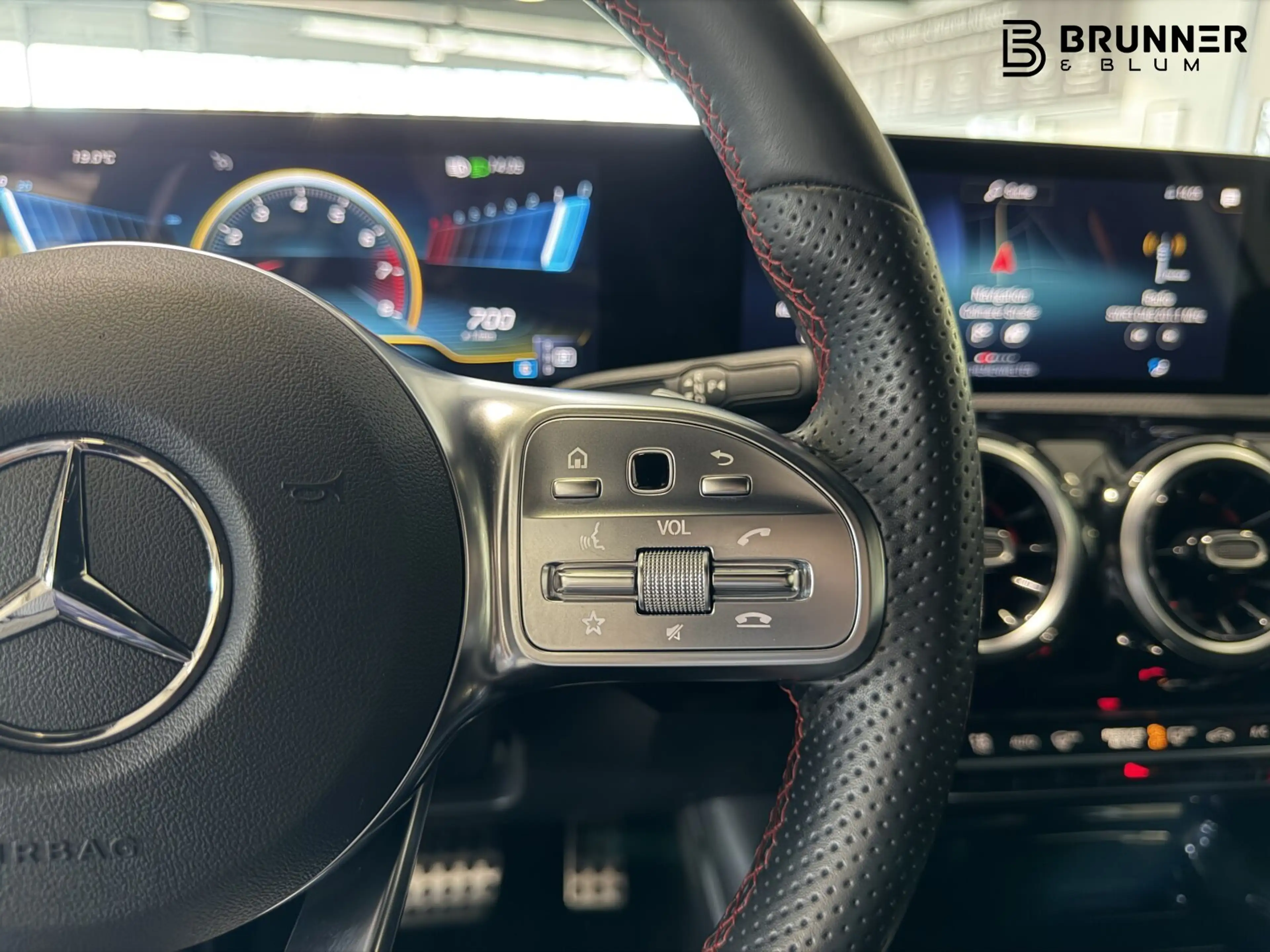 Mercedes-Benz A 35 AMG A 35 4M AMG Line,LED Multibeam,MBUX,Night,Sound BC — photo 12