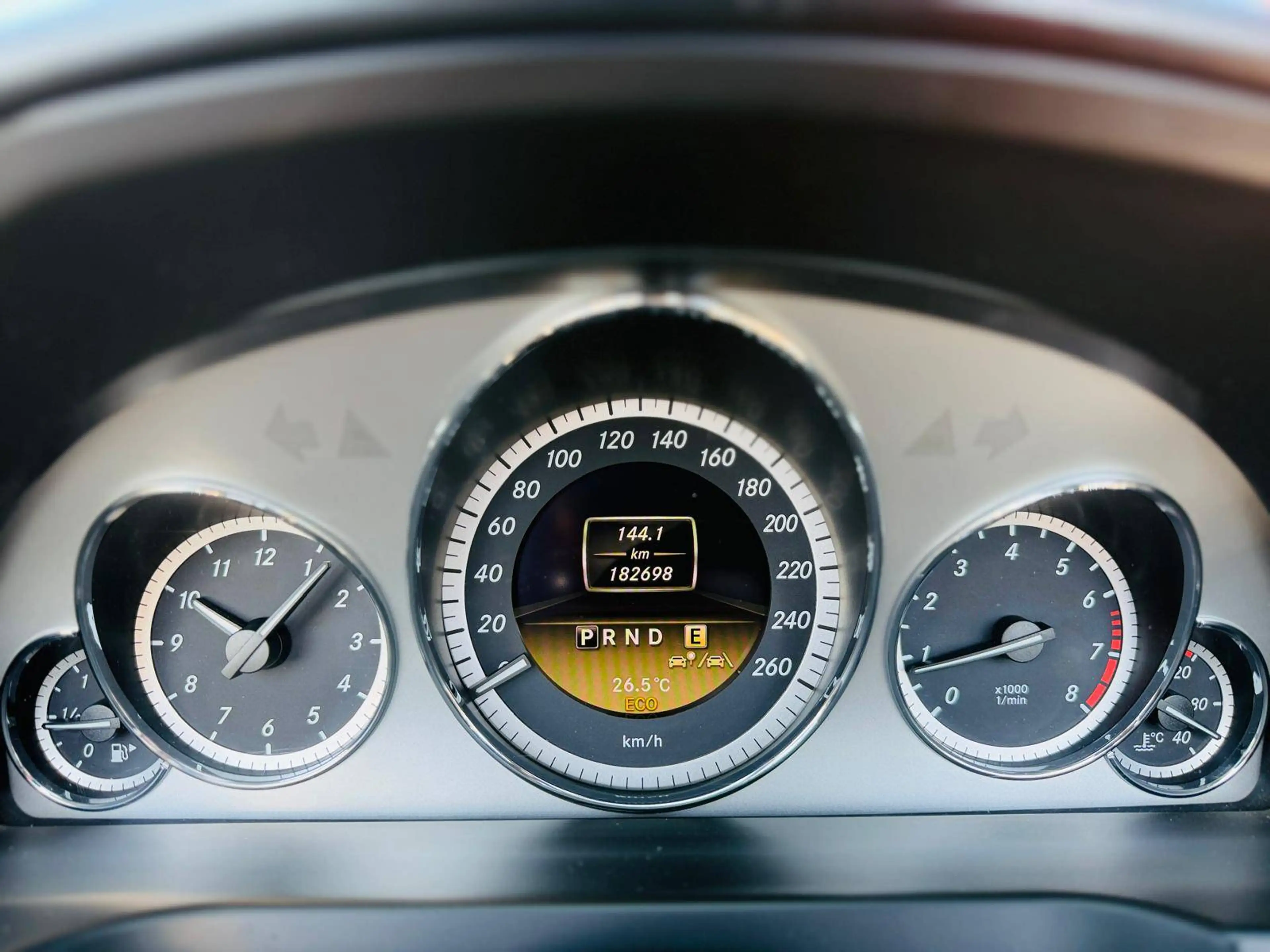 Mercedes-Benz E 250 CGI BlueEfficiency Avantgarde TÜV 09/27 Garantie Finanzierung möglich — photo 14