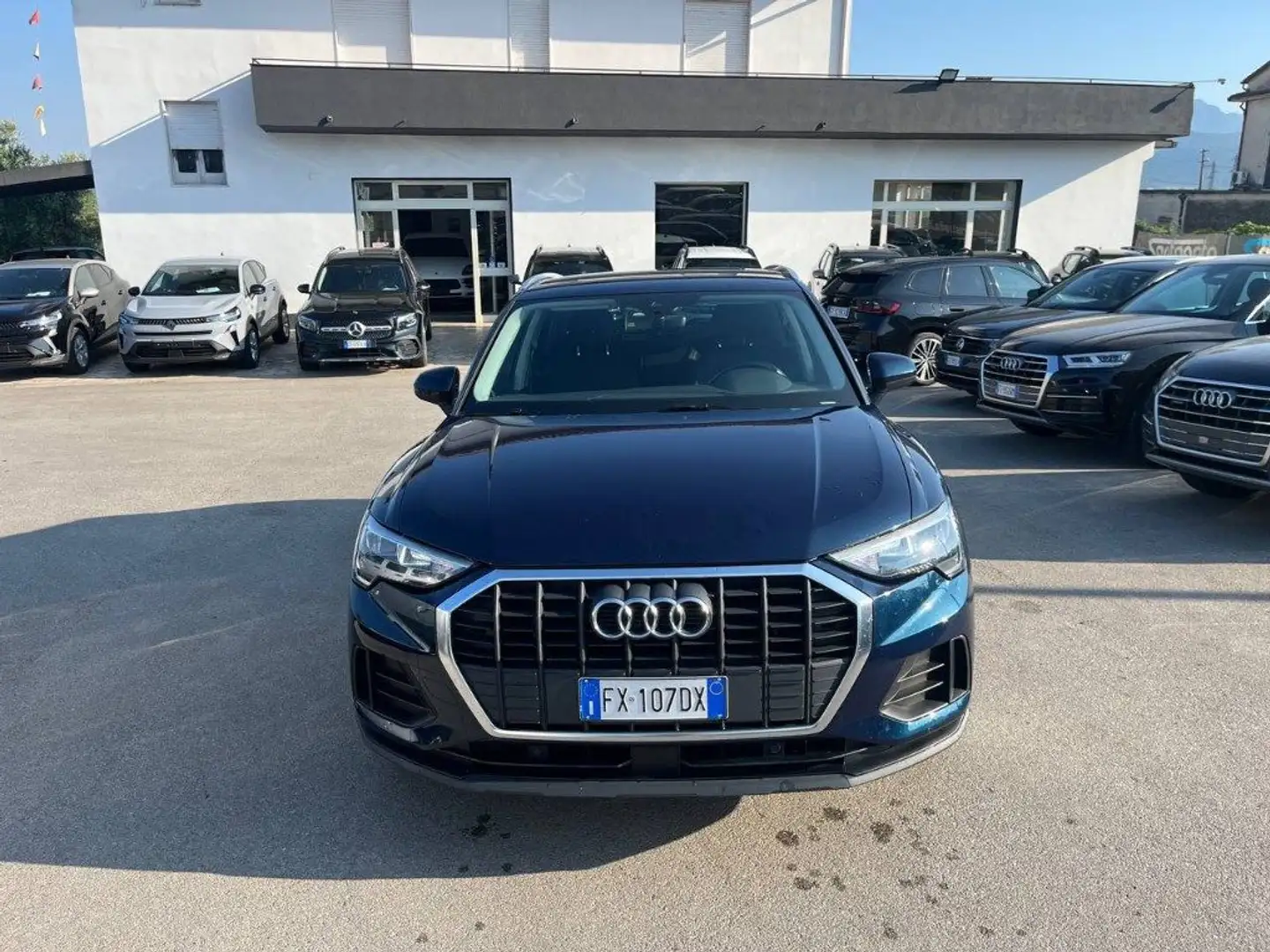 Audi Q3 2.0 TDI 150 CV Business Blu/Azzurro - 2