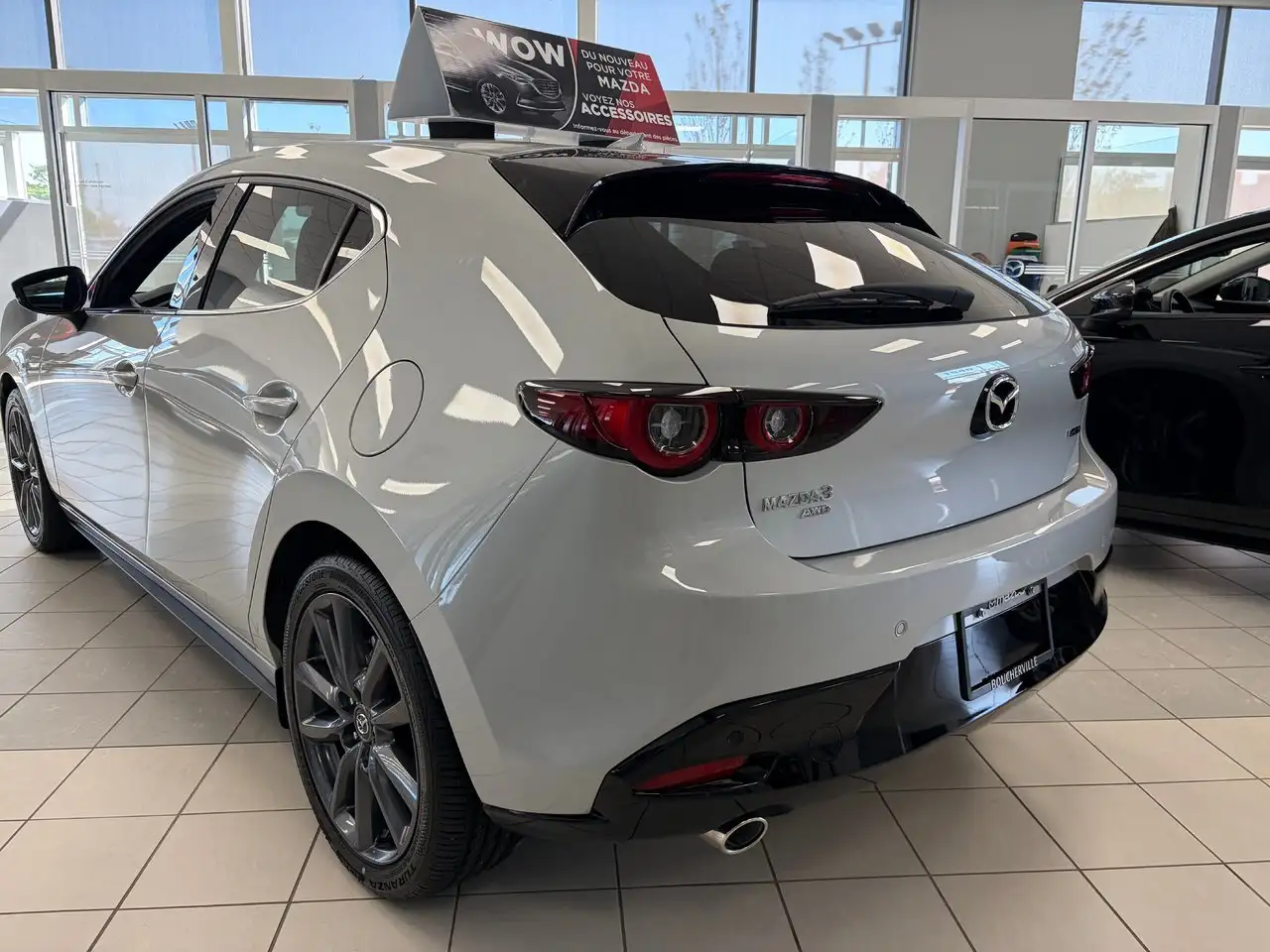 Mazda 3 снимка Mazda 3