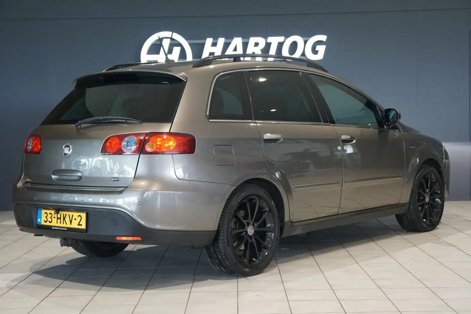 Fiat Croma 2.2 16V Corporate Premium + AUT. / CAMERA / TREKHA Braun - 2