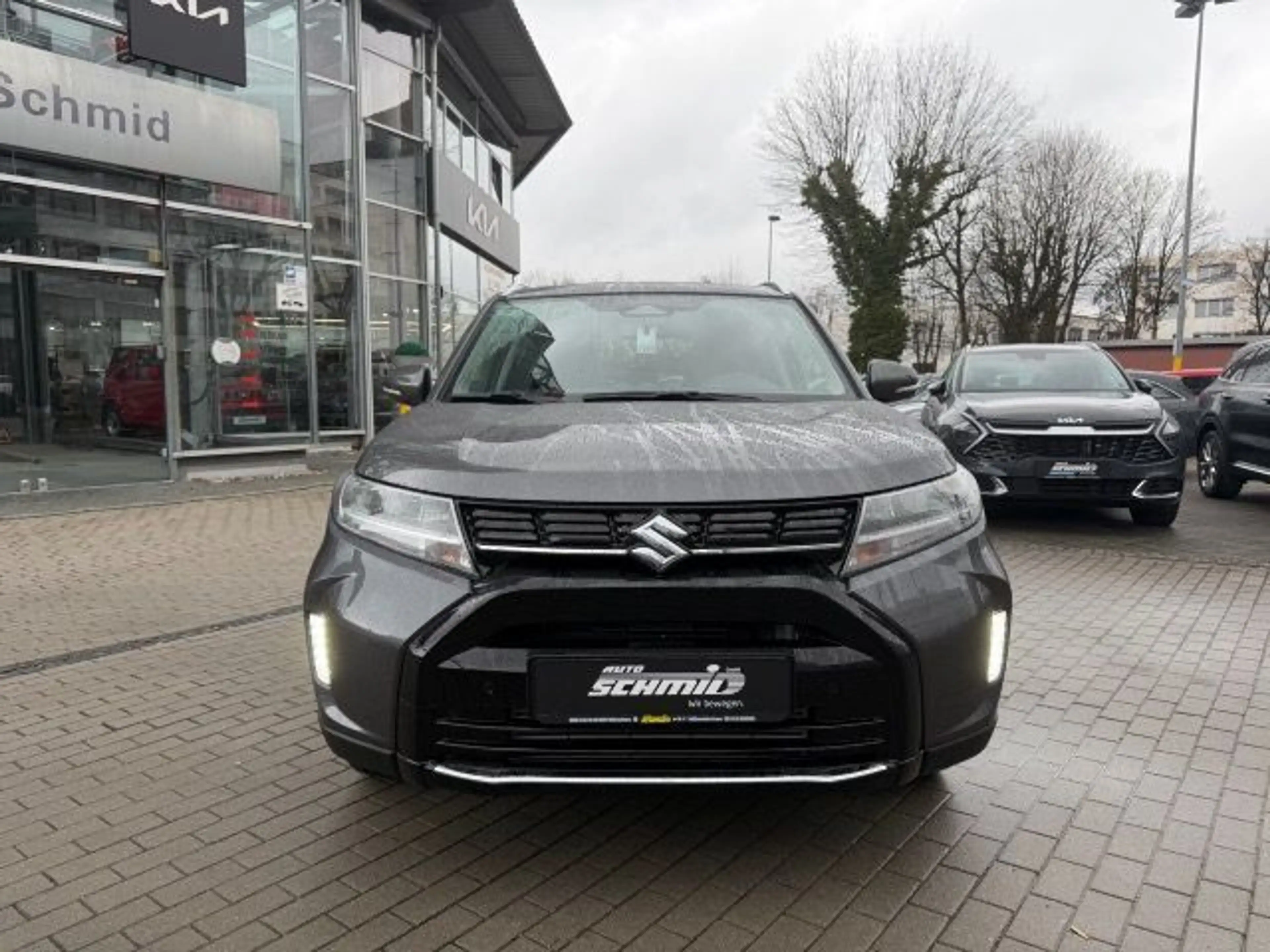 Suzuki Vitara VITARA 1.4 BOOSTERJET HYBRID 6AT COMFORT+ AHK — photo 3