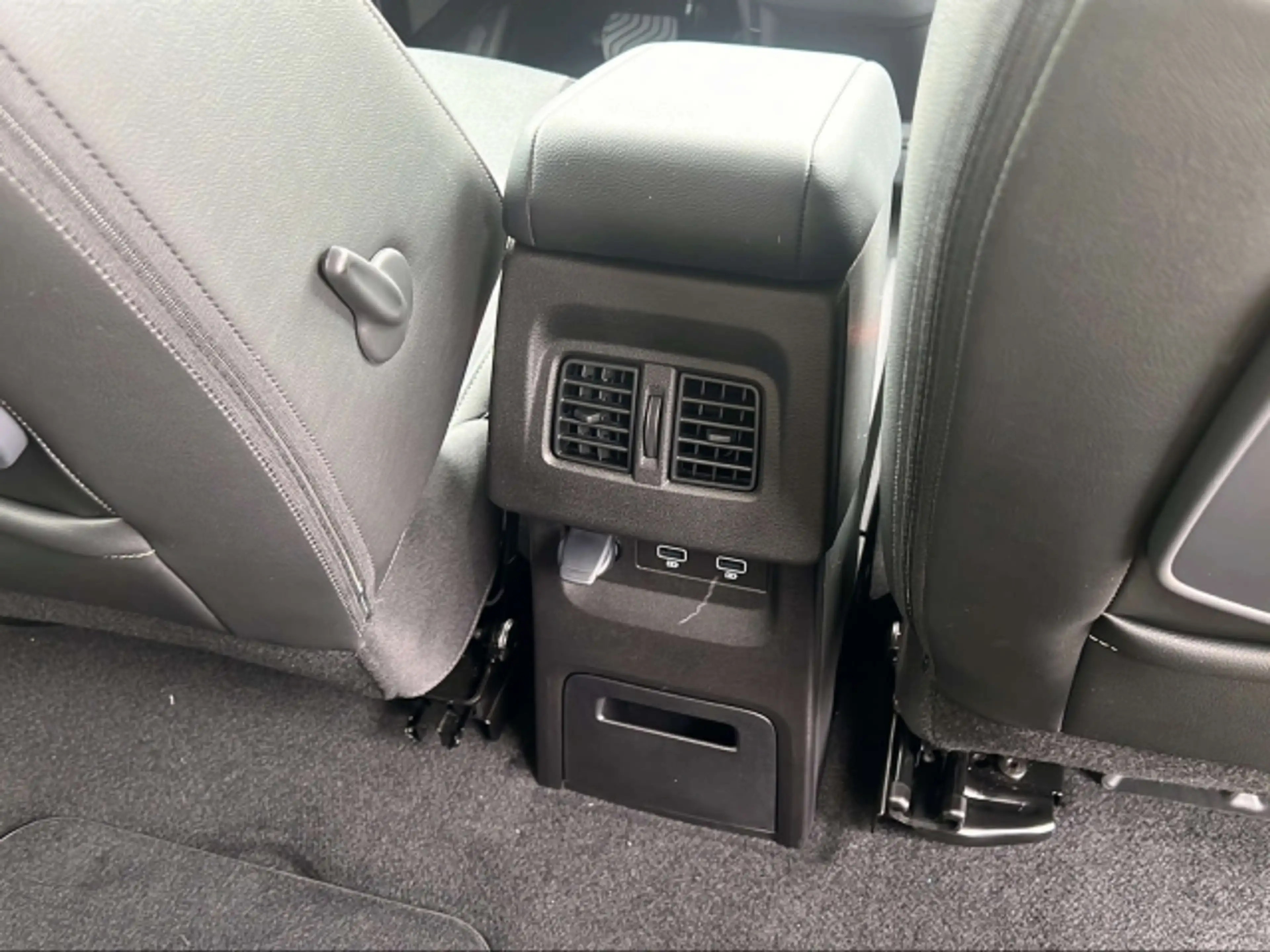 Renault Kangoo GRAND KANGOO TECHNO TCe 130 EDC MY26 — photo 15