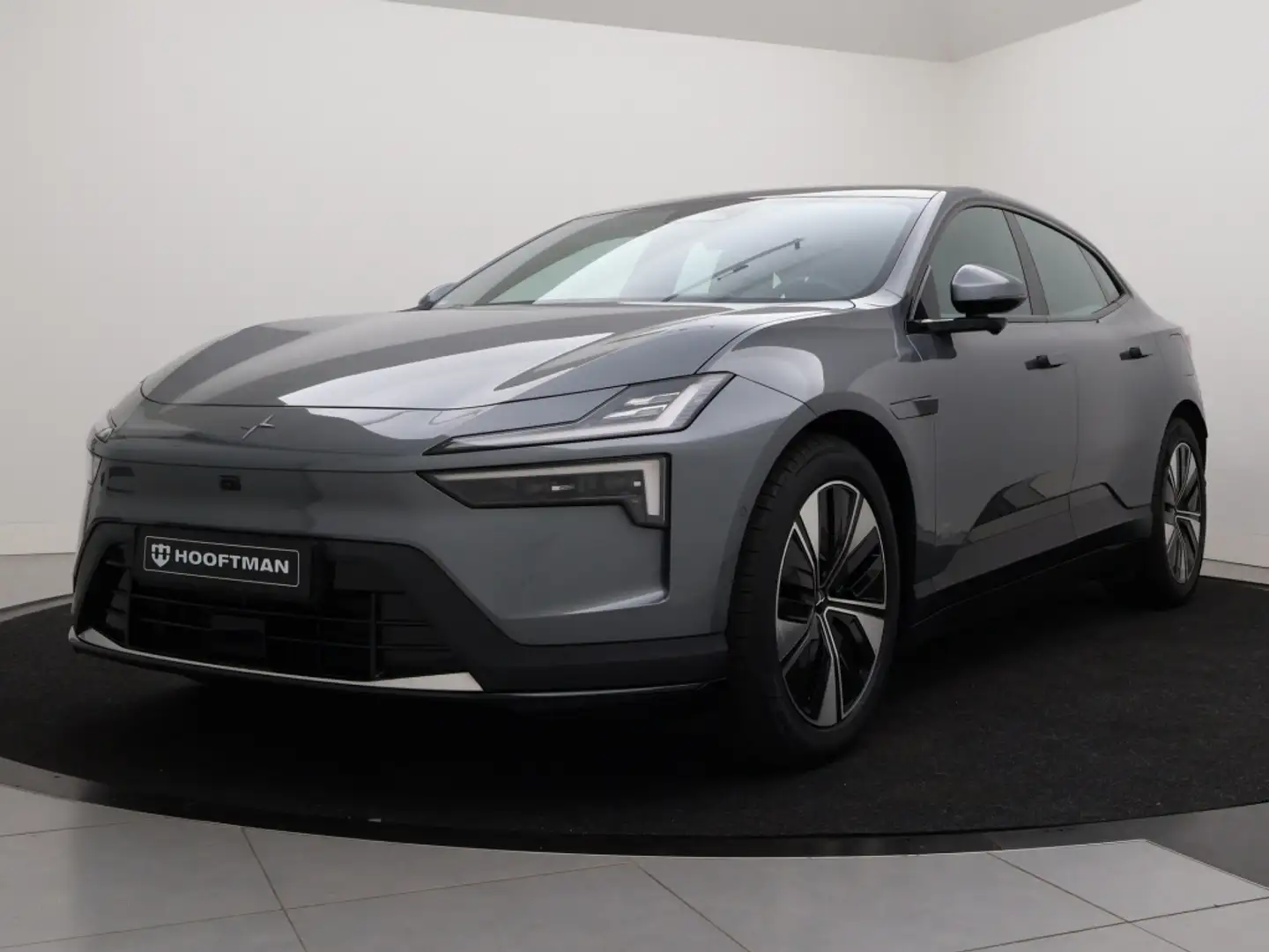 Polestar 4 LONG RANGE DUAL MOTOR PILOT PLUS PACK HARMAN KARDO Gris - 2