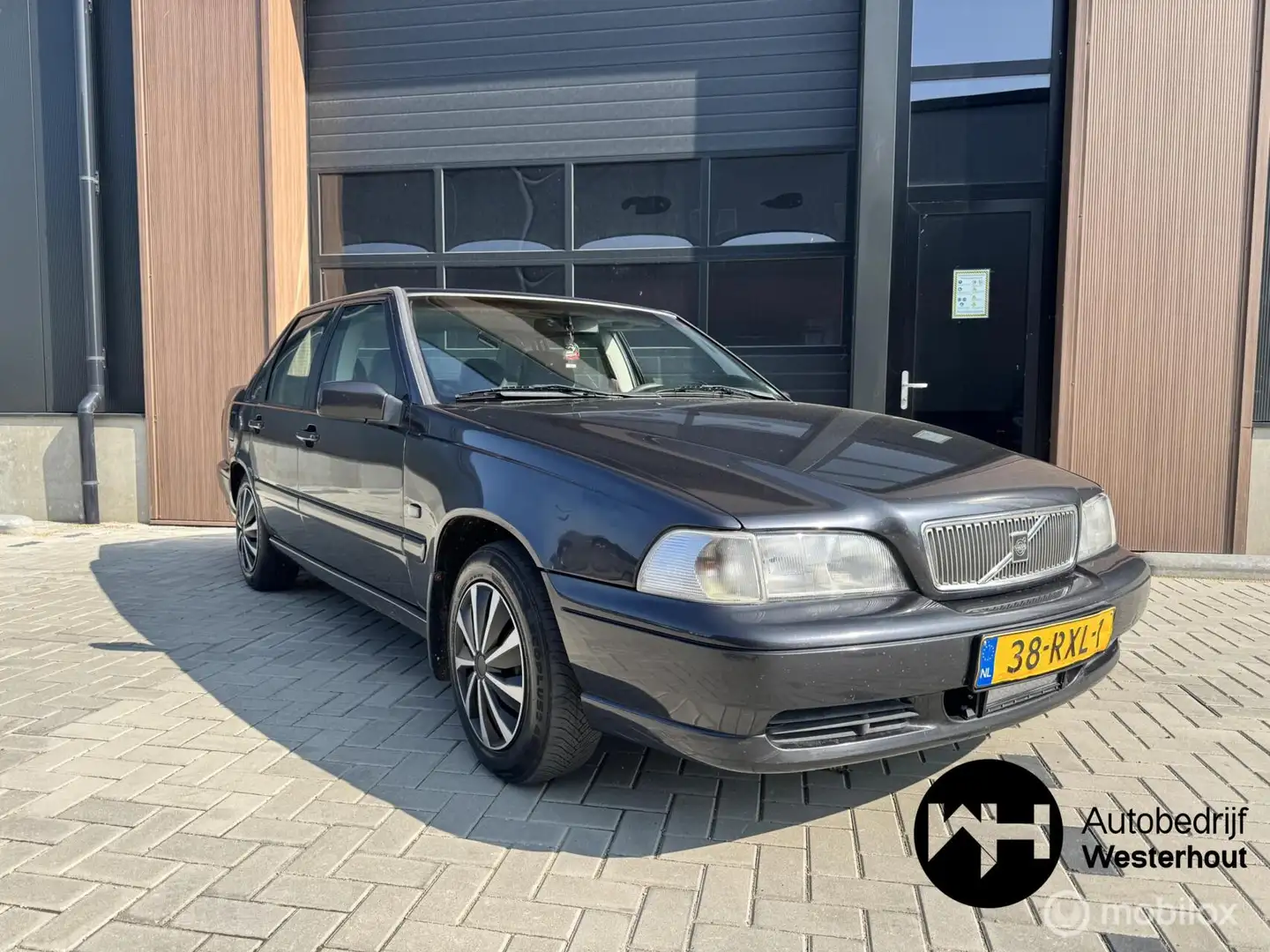 Volvo S70 2.5 TDI 140 PK Dakraam Trekhaak Gris - 1
