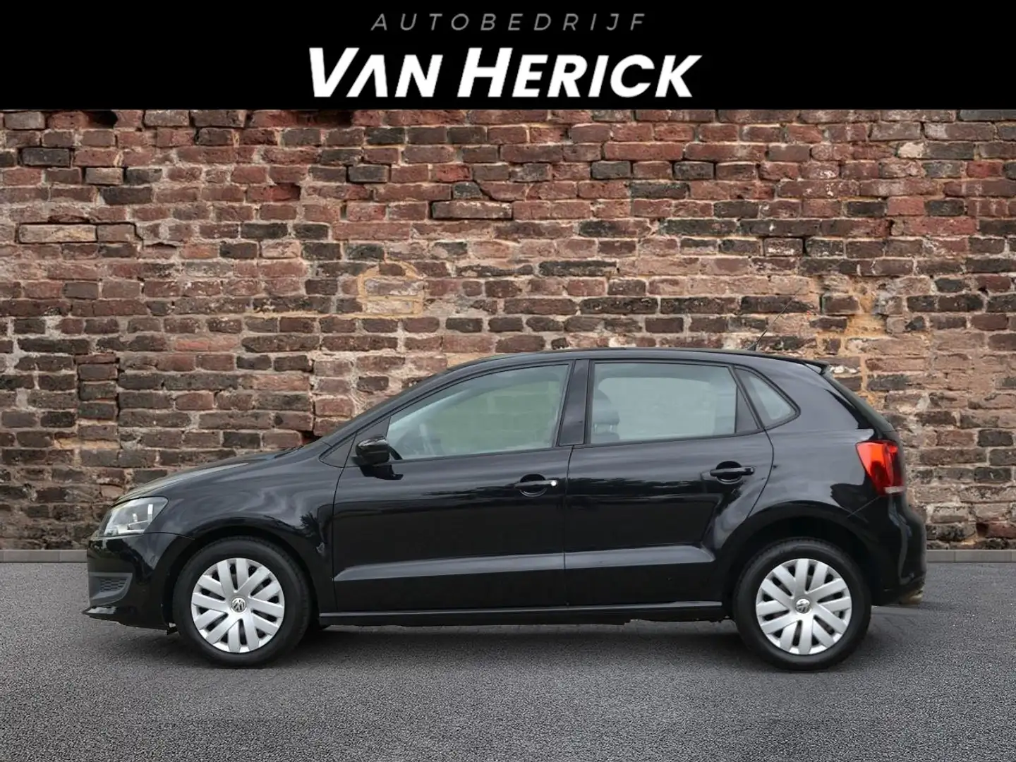 Volkswagen Polo 1.2 TSI 86PK 5-deurs | Airco | Cruise | Origineel Zwart - 2