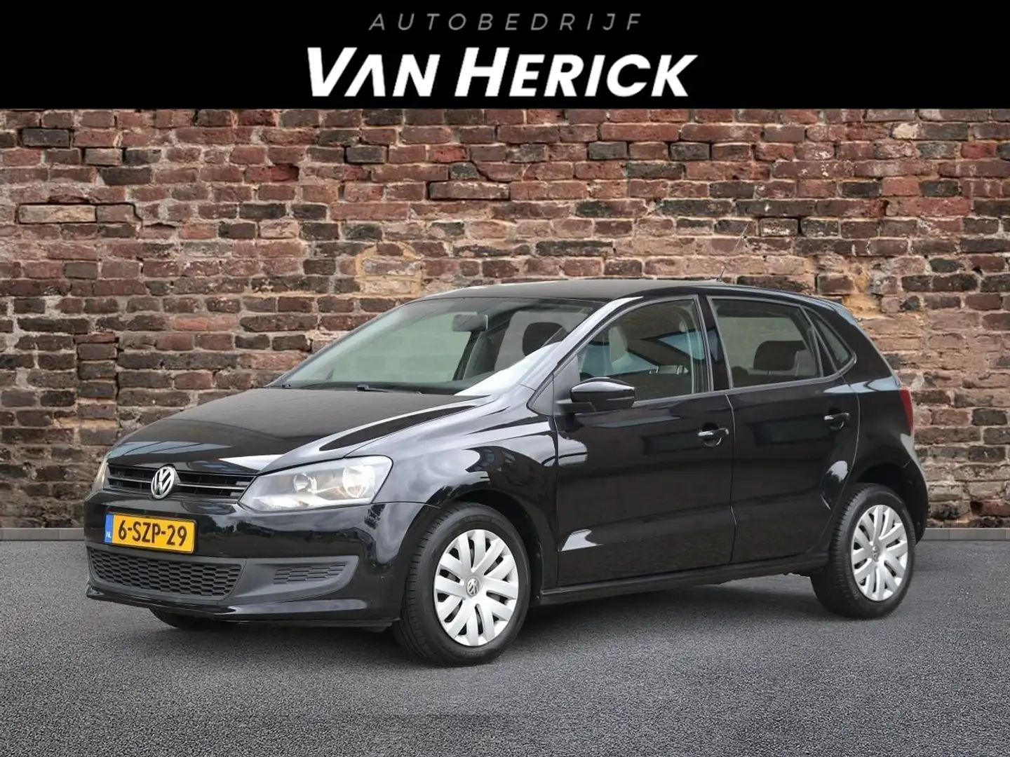 Volkswagen Polo 1.2 TSI 86PK 5-deurs | Airco | Cruise | Origineel Zwart - 1