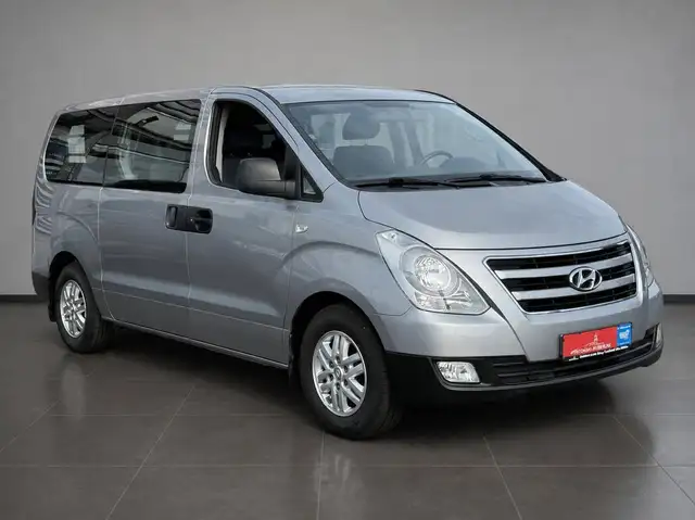 Hyundai H-1 H-1 2.5 CRDi Travel Trend