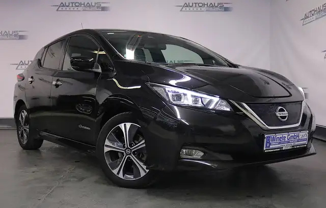 Nissan Leaf N Connecta*1HAND*NAVI*360*CAM*PDC*SHZ*LKHZ*LED*TOT W*KLIMAAUT*u.v.m