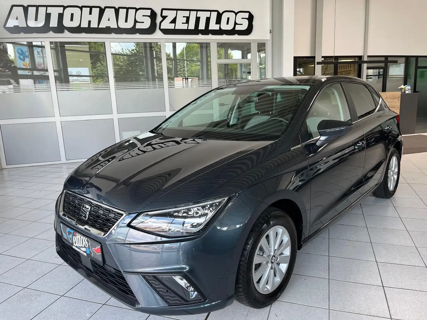 SEAT Ibiza Style *Keyless*LED*Kamera*CarPlay* Grau - 1