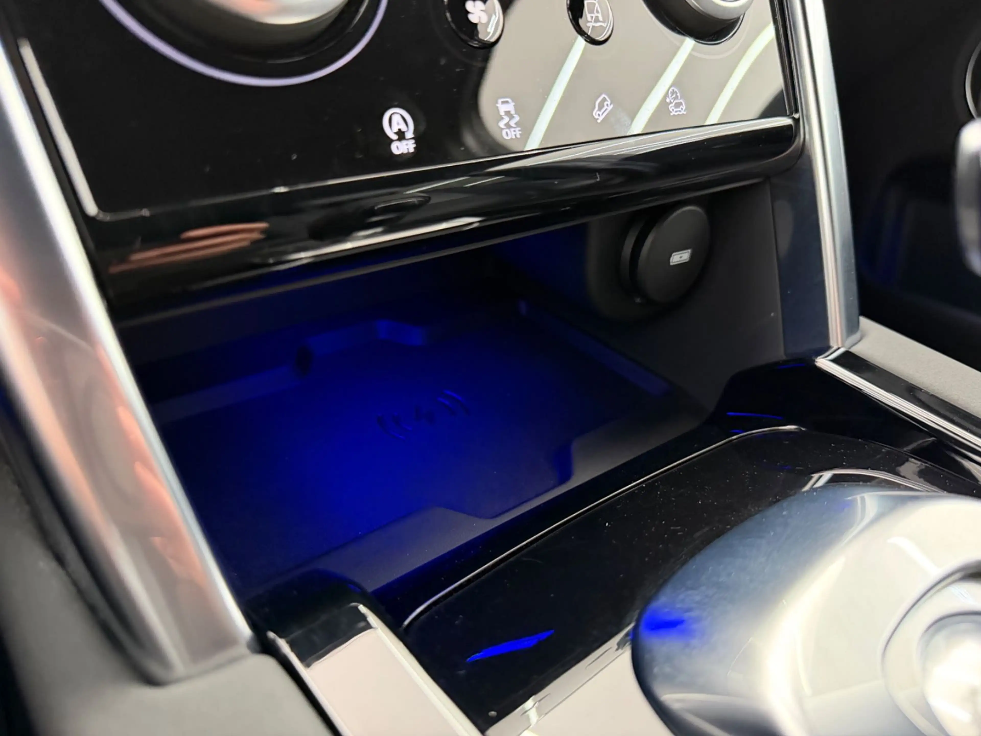 Land Rover Discovery Sport 2.0 AWD*Lenk.Hz*HeadUp*BlackEdi* — photo 35