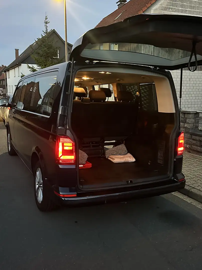 Volkswagen T6 Caravelle DSG Lang Trendline Bleu - 2
