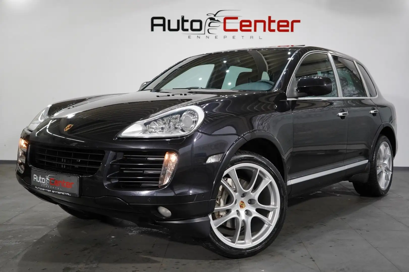 Porsche Cayenne S 4,8*Navi*3.Hand*S-Abgas*BOSE*21 Z.* Schwarz - 1