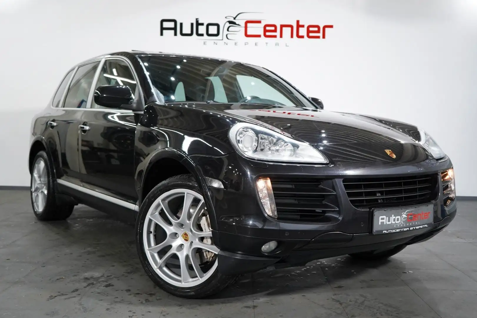 Porsche Cayenne S 4,8*Navi*3.Hand*S-Abgas*BOSE*21 Z.* Schwarz - 2