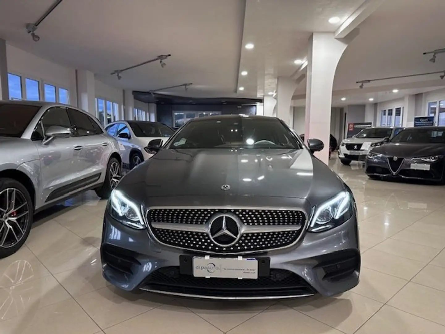 Mercedes-Benz E 400 E Coupe 400 d Premium Plus 4matic auto Grigio - 2