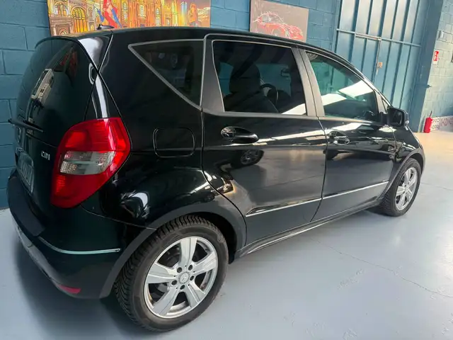 Mercedes-Benz A-Class view 3
