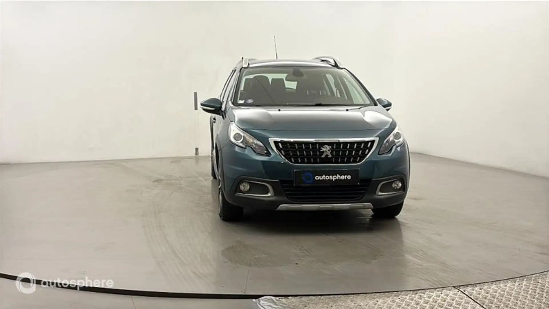 Peugeot 2008 1.2 PureTech 82ch Allure - 2