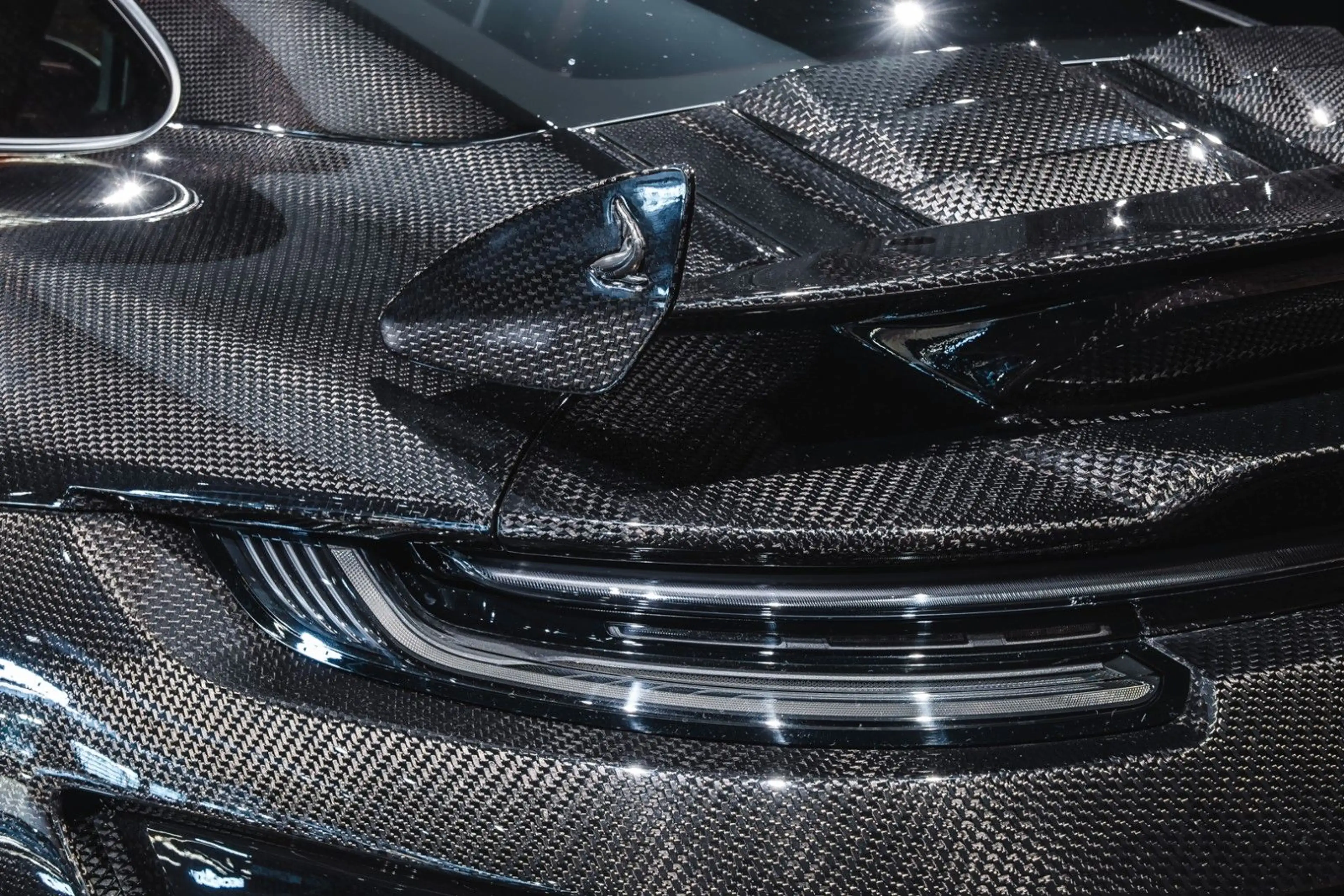 Porsche 911 Porsche 911 (992) Turbo S Stinger GTR Carbon 1/7 — photo 13