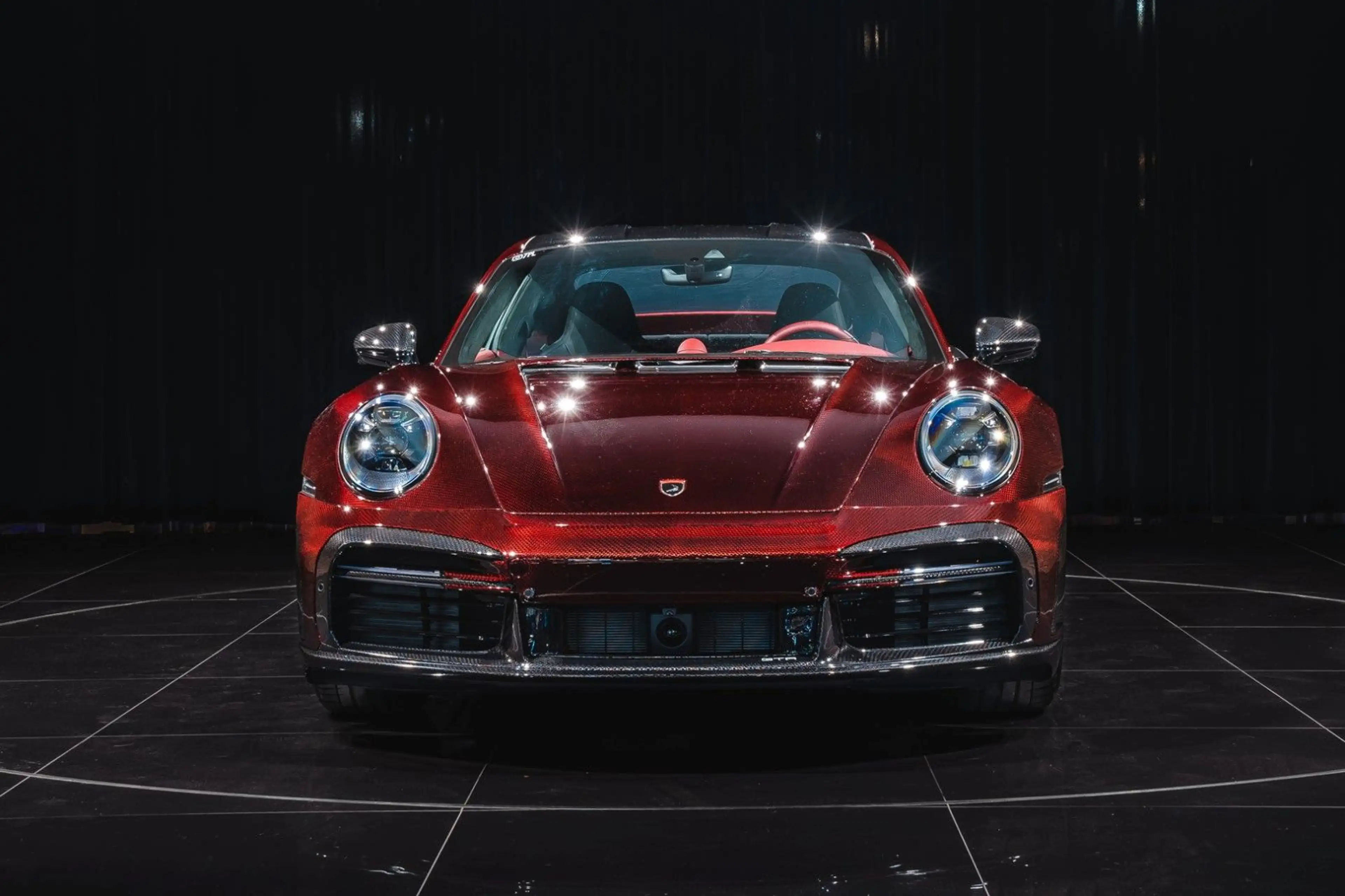 Porsche 911 Porsche 911 (992) Turbo S Stinger GTR Carbon 1/7 — photo 2