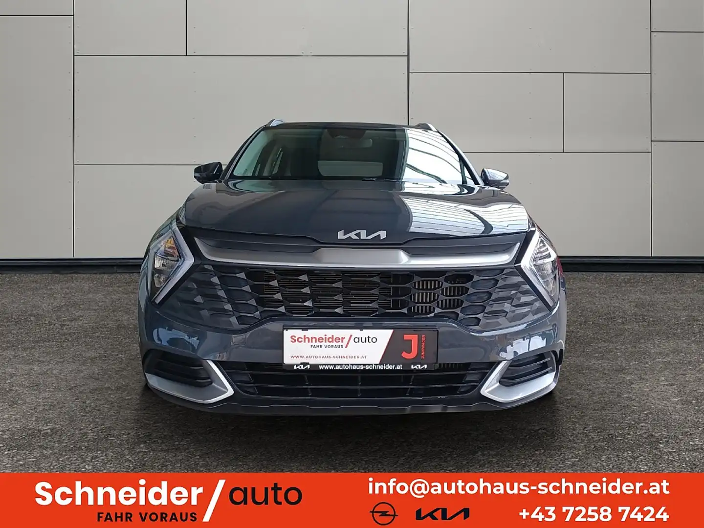 Kia Sportage 1,6 TGDI Titan Gris - 2