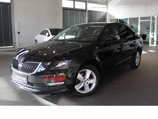 Skoda Octavia 2.0 TDI Lim* PDC*NAVI*LED*DSG*KLIMA*