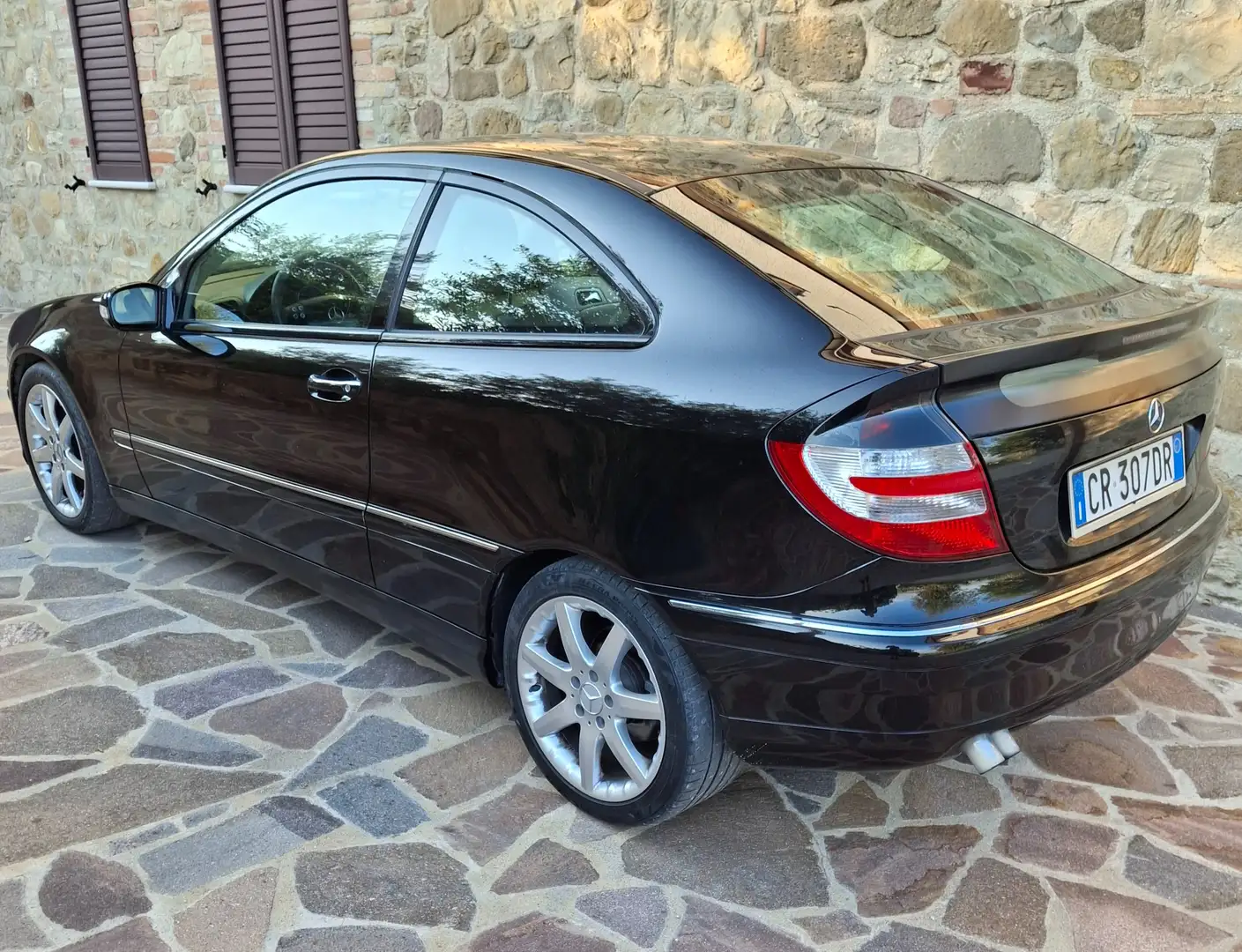 Mercedes-Benz C 200 C SportCoupe 200 cdi Avantgarde Nero - 2