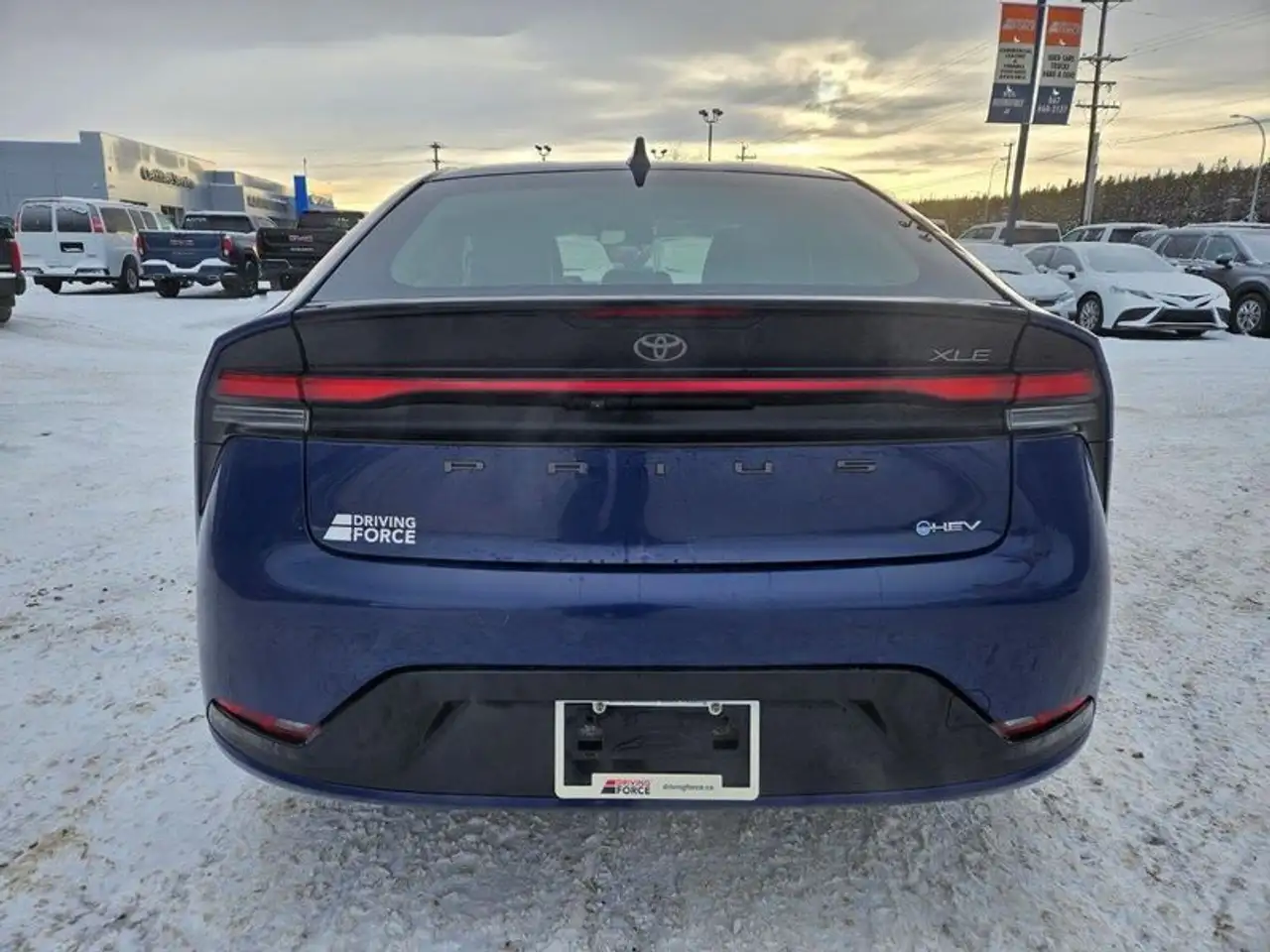 Toyota Prius снимка Toyota Prius