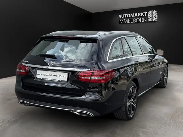 Mercedes-Benz C-Class view 7