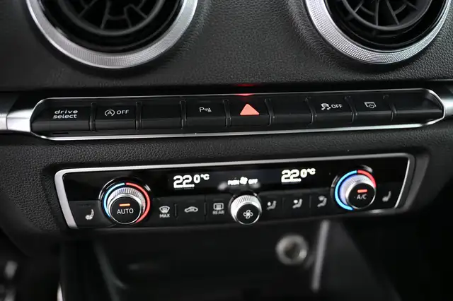 Audi RS3 view 22