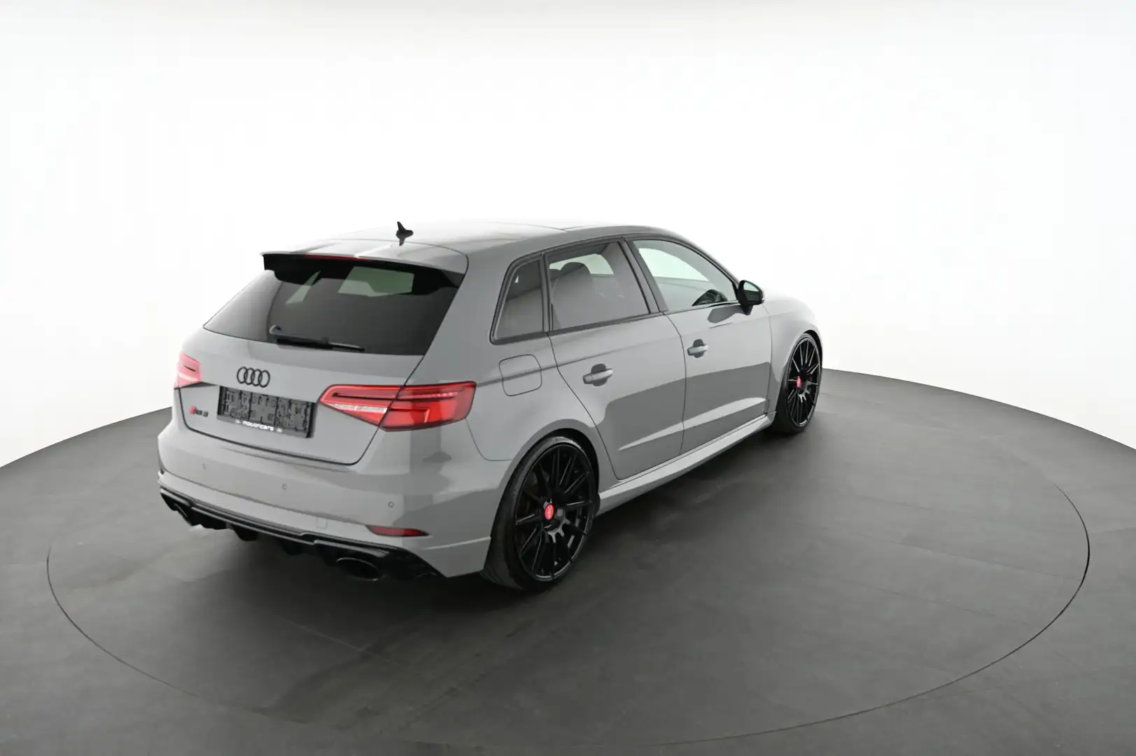 Audi RS3 RS 3 2.5 TFSI quattro Sportback quattro Grau - 2