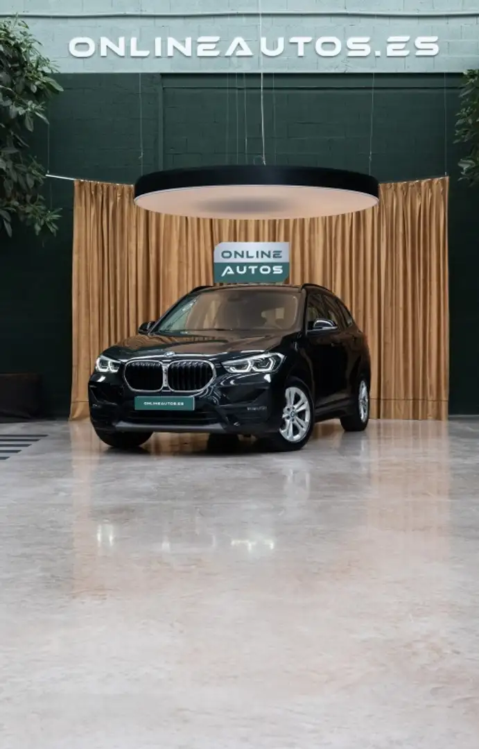 BMW X1 xDrive25eA Noir - 1