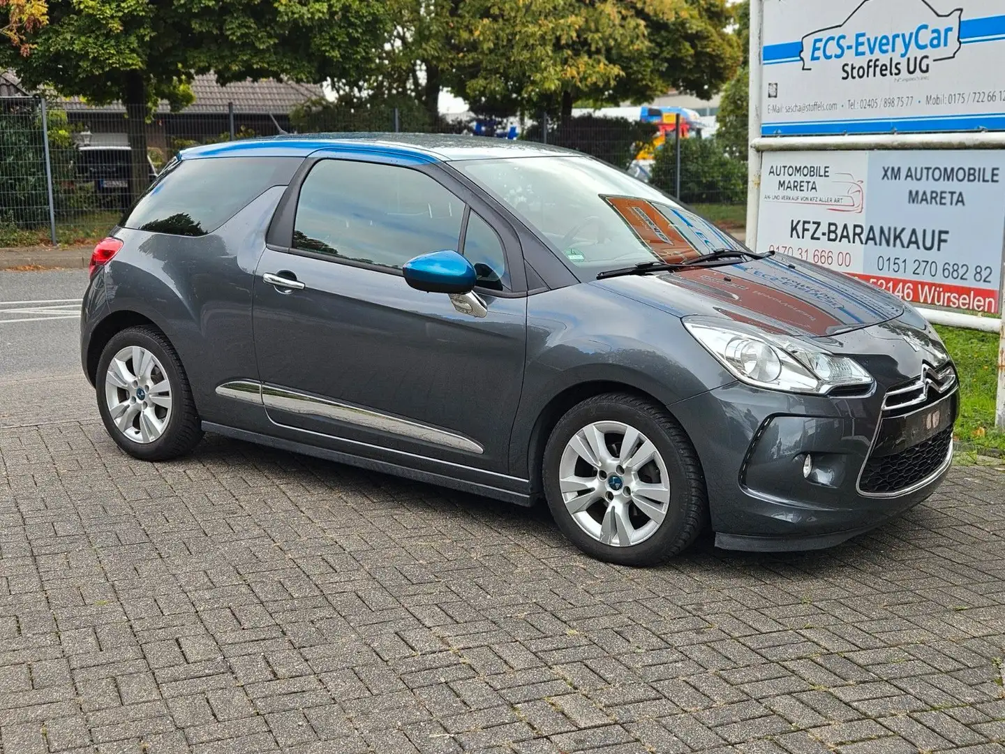 Citroen DS3 SoChic 1,2 PureTech Klimaautomatik Grau - 2