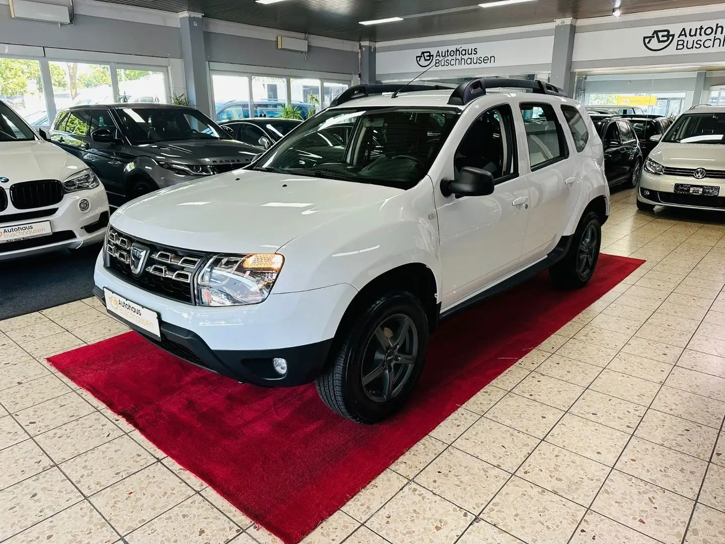 Dacia Duster I 4x2 1.6*1.Hand*Rentnerfzg*Topzsdt*Klima Weiß - 1