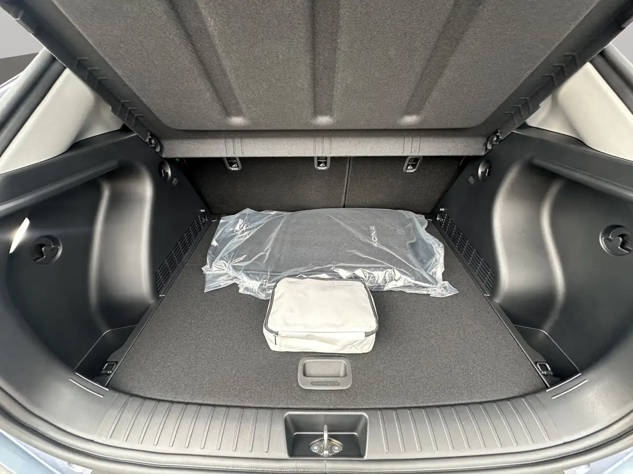 Hyundai KONA photo Hyundai KONA