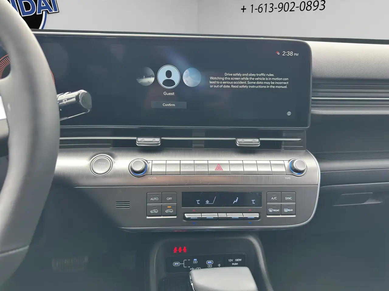 Hyundai KONA photo Hyundai KONA