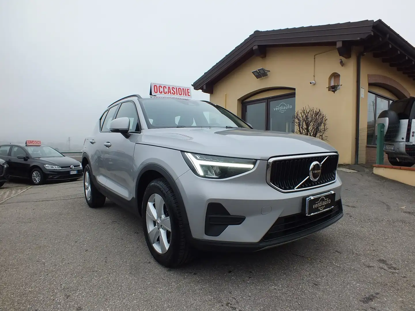 Volvo XC40 T2 AUTOMATICA AUTOCARRO N1 IVA ESCLUSA Grigio - 1