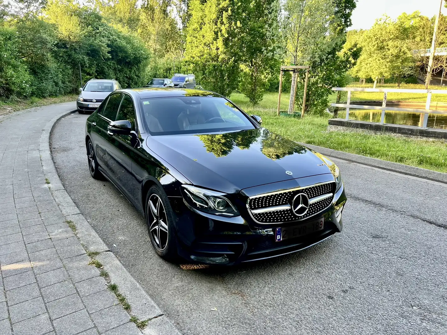 Mercedes-Benz E 200 Business Solution AMG (EU6d-TEMP) - 2