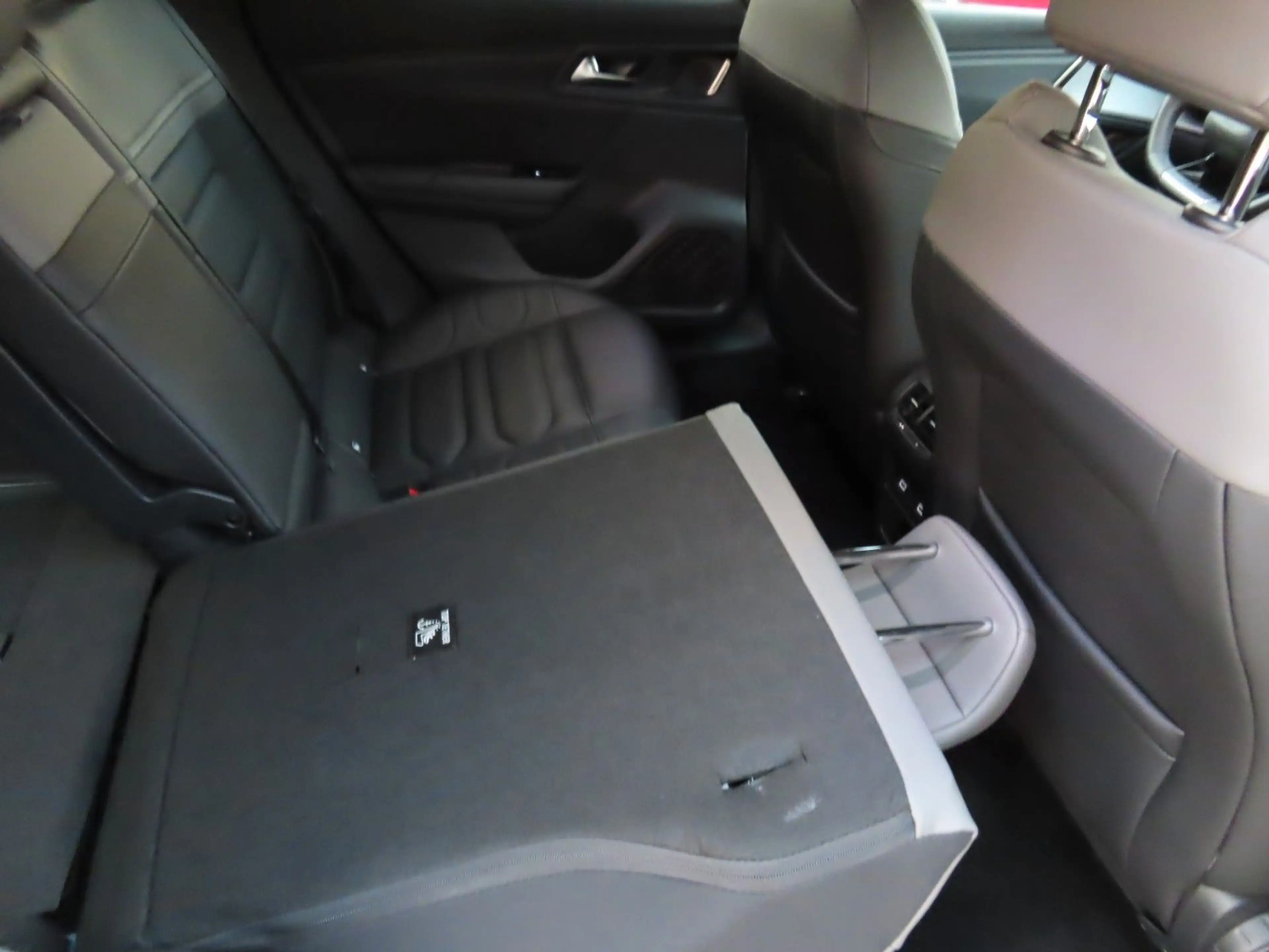 Citroen C5 X C5X Plus Hyb. 145 e-DSC6 — photo 14