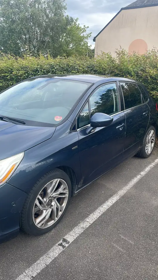 Citroen C4 Berline — photo 3